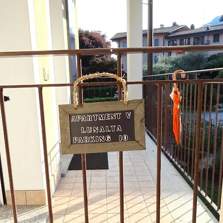 2 Livelli Con Vista Di Апартаменты Лено